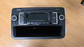 Originele Volkswagen radio ULVWMP3 beschikbaar voor biedingen