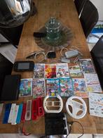 Wii u, Spelcomputers en Games, Spelcomputers | Nintendo Wii U, Ophalen of Verzenden, Gebruikt, Met 2 controllers