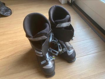 Ski schoenen Salomon maat 29 (45 2/3) beschikbaar voor biedingen