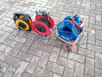 Verlengsnoeren 3 stuks beschikbaar voor biedingen