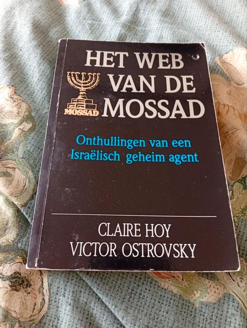 Het Web van de Mossad - Claire Hoy, Victor Ostrovsky, Boeken, Overige Boeken, Gelezen, Ophalen of Verzenden