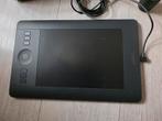 Wacom Intuos Pro tekentablet met pen en accessoires, Computers en Software, Tekentablets, Ophalen of Verzenden, Multi-touch, Zo goed als nieuw