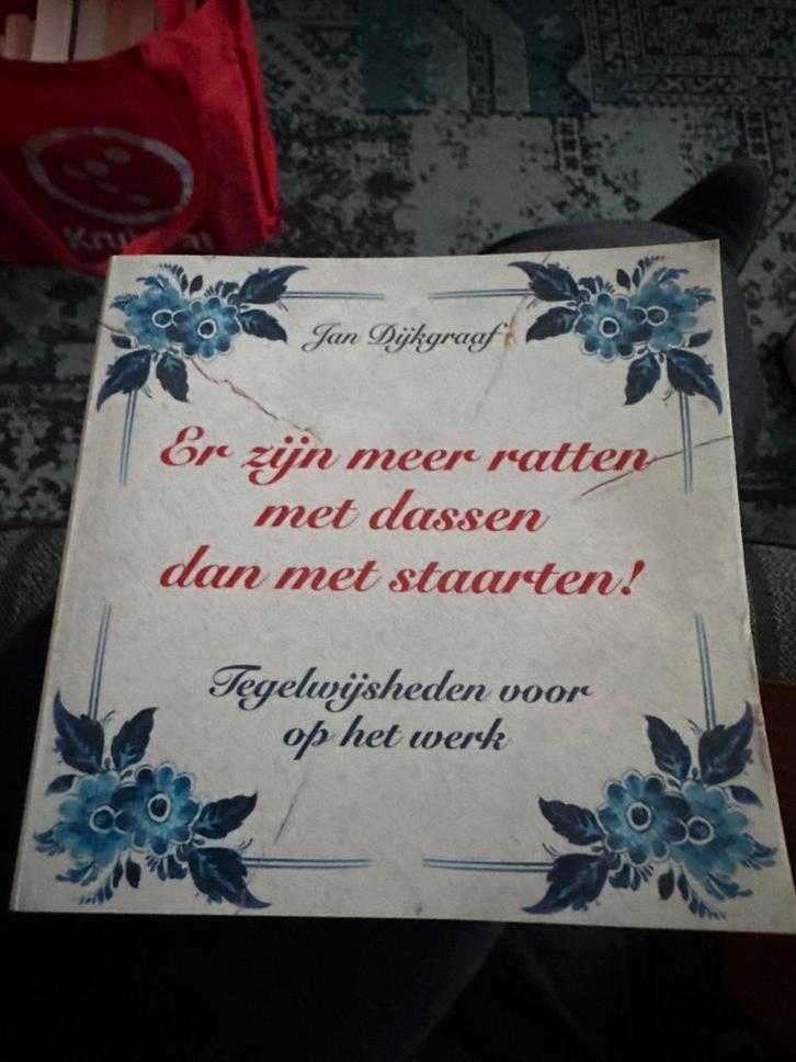 S8 Er zijn meer ratten met dassen dan met staarten dijkgraaf, Boeken, Overige Boeken, Zo goed als nieuw, Ophalen of Verzenden