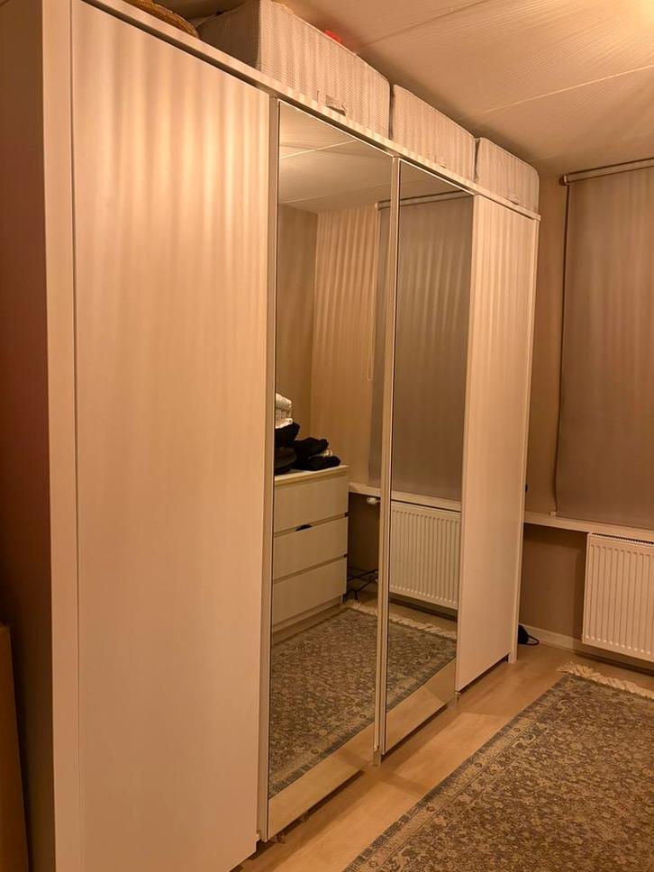 Kledingkast Vedde wit Jysk, Huis en Inrichting, Kasten | Kledingkasten, Gebruikt, 150 tot 200 cm, 200 cm of meer, 50 tot 75 cm