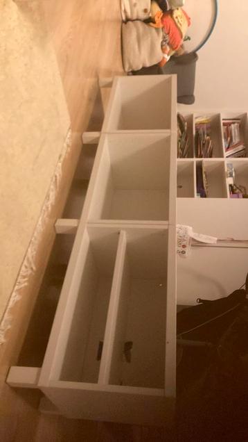 Gratis tv kast / nachtkastjes