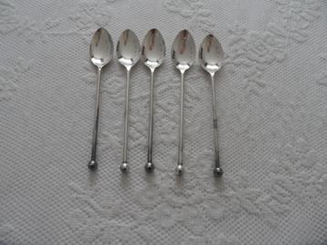 Diverse verzilverde (90) bestekdelen van AH met rechte steel beschikbaar voor biedingen
