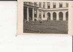Den Haag 2e WO Noordeinde met soldaat voor wachthuisje 1945, Ophalen of Verzenden, 1940 tot 1960, Ongelopen, Zuid-Holland