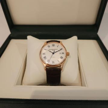 Frederique Constant Classics FC-303MC5B6 Horloge beschikbaar voor biedingen