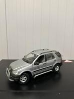 Mercedes-benz ML 320 modelauto 1:18, Hobby en Vrije tijd, Modelauto's | 1:18, Ophalen of Verzenden, Auto, Maisto