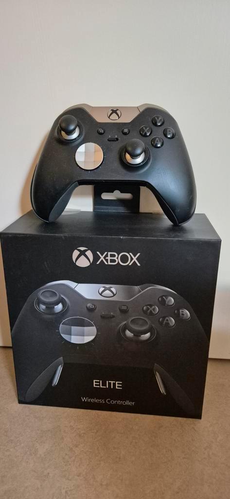 Xbox Elite Controller, Spelcomputers en Games, Spelcomputers | Xbox | Accessoires, Gebruikt, Xbox One, Xbox Series X, Xbox Series S