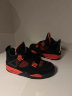 Jordan 4 Retro Black and Red - Maat 40, Ophalen of Verzenden, Zo goed als nieuw, Zwart, Sportschoenen