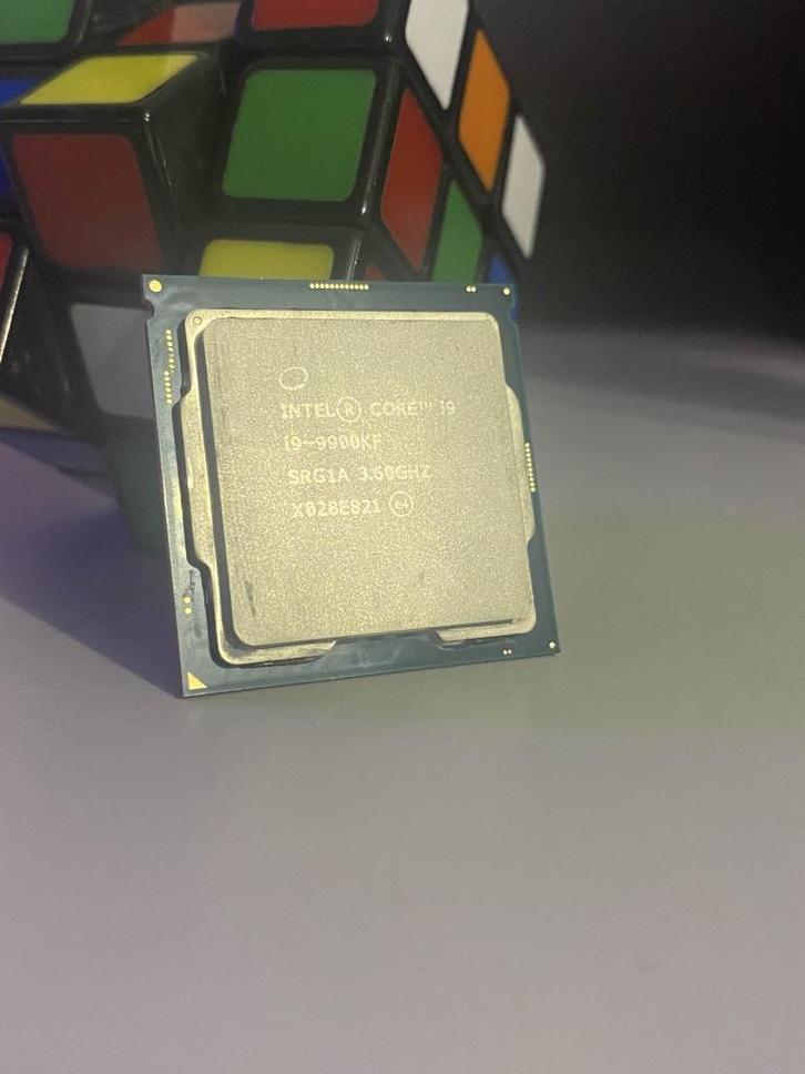 Intel Core i9-9900KF – 8 cores / 16 threads – 5.0 GHz Turbo, Computers en Software, Processors, Zo goed als nieuw, 8-core, 4 Ghz of meer