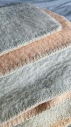 Vintage 100% wollen deken 220x185, Huis en Inrichting, Woonaccessoires | Plaids en Woondekens, Ophalen of Verzenden, Gebruikt