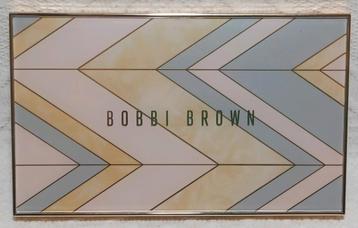 Bobbi Brown Luster & Glow Palette beschikbaar voor biedingen