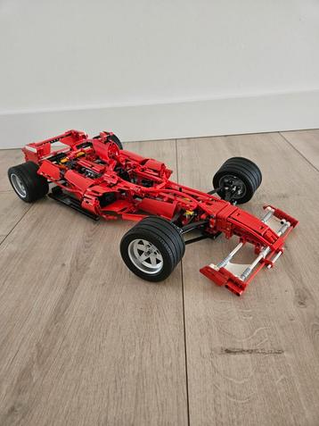 Lepin 3335 formule 1 Ferrari race(8674) beschikbaar voor biedingen
