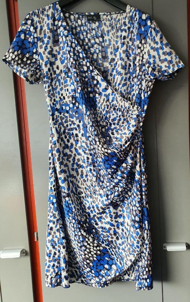 Vila Joy Jurk M – Zomerjurk met Blauw Printdesign, Kleding | Dames, Jurken, Zo goed als nieuw, Blauw, Knielengte, Ophalen of Verzenden