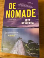 De Nomade door Anya Niewierra, Boeken, Thrillers, Ophalen of Verzenden, Zo goed als nieuw