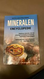 P. Korbel - Geillustreerde Mineralen encyclopedie, Boeken, P. Korbel; M. Novak, Ophalen of Verzenden, Zo goed als nieuw