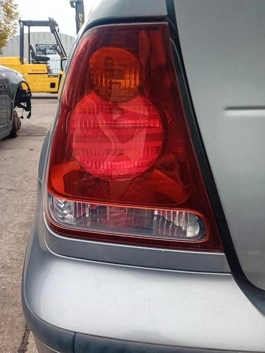 Linker achterlicht voor een BMW 3-serie compact E46 2004, Auto diversen, Overige Auto diversen, Ophalen of Verzenden