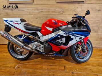 HONDA CBR 900 RR FIREBLADE (bj 2000) beschikbaar voor biedingen