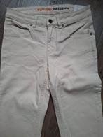 KUYICHI Amy bootcut jeans W28 L32, Kleding | Dames, Spijkerbroeken en Jeans, Nieuw, Ophalen of Verzenden, W28 - W29 (confectie 36)