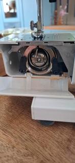 Medion vrije arm naaimachine.type MD 10964, Hobby en Vrije tijd, Naaimachines en Toebehoren, Ophalen of Verzenden, Nieuw