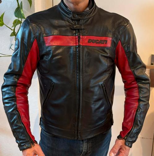 Ducati motorjas maat 46,5, Motoren, Kleding | Motorhelmen, Systeemhelm, XL, Caberg, Tweedehands, Ophalen of Verzenden