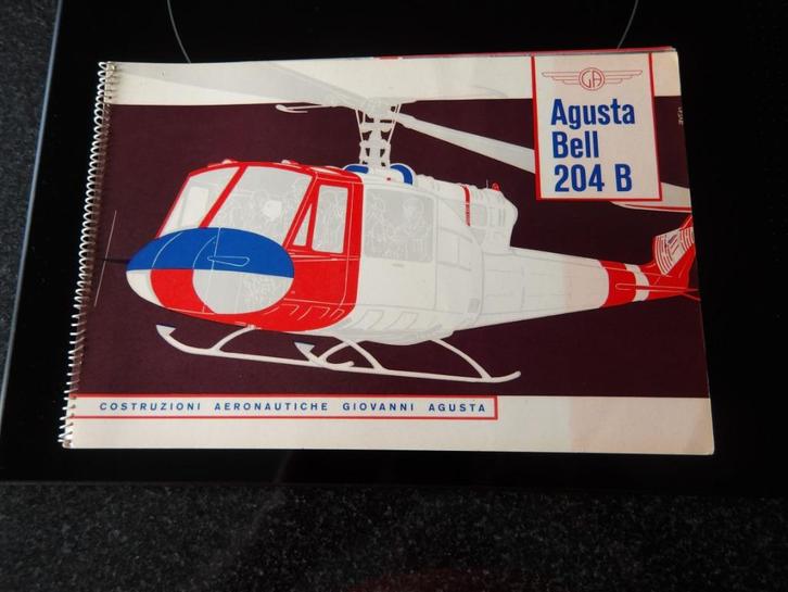 Brochure Agusta Bell 204 B, Verzamelen, Militaria | Algemeen, Landmacht, Boek of Tijdschrift, Nederland, Verzenden