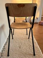 2 Kleine schoolstoelen, Ophalen, Gebruikt, Twee, Bruin