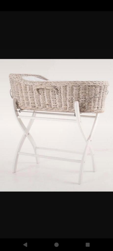Super mooi babybedje van natuurlijk materiaal, Kinderen en Baby's, Babywiegjes en Ledikanten, Zo goed als nieuw, Wieg, Ophalen