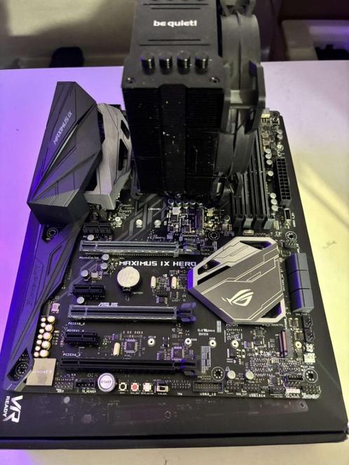 ASUS Maximus IX Hero + Intel Core i7-7700K, Computers en Software, Processors, Zo goed als nieuw, 4-core, 4 Ghz of meer, Ophalen of Verzenden