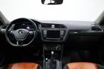 Volkswagen TIGUAN 2.0 TSI 4Motion 220+PK R-LINE LED/VIRTUAL/, Auto's, Gebruikt, Euro 6, 4 cilinders, 1984 cc