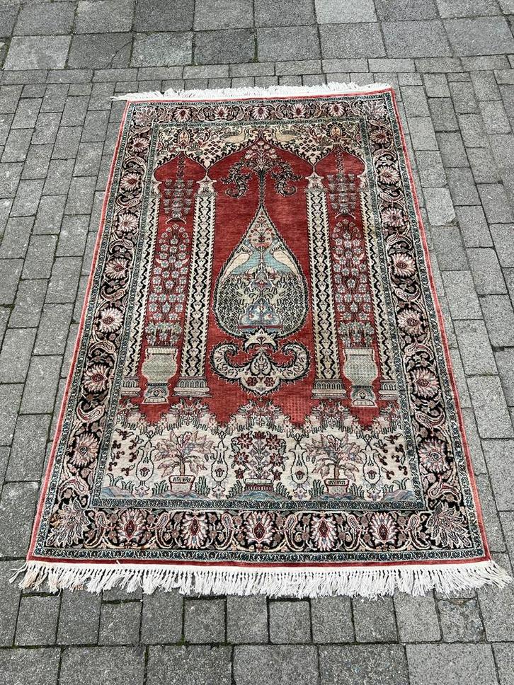 Vintage tapijt zuiver zijde Turks zacht roze groen grijs, Huis en Inrichting, Stoffering | Tapijten en Kleden, Gebruikt, 150 tot 200 cm