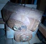 Twee gietijzeren stortbakken, Ophalen, Gebruikt, Overige typen