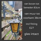 Ivm veranderen tuin:  Zware oude buitenlamp glas intact, Ophalen