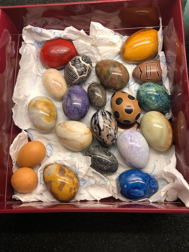 Diverse stenen eieren - Curiosa Collectie, Antiek en Kunst, Curiosa en Brocante, Ophalen of Verzenden