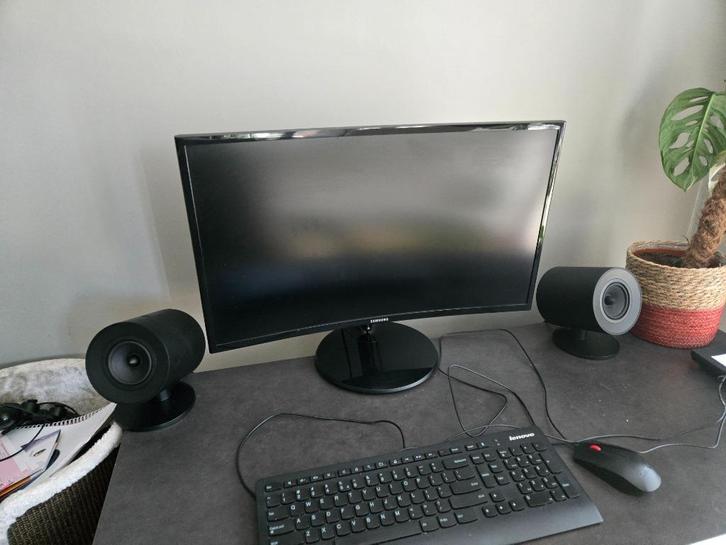 Samsung 27 inch Monitor Curved, Computers en Software, Monitoren, Gebruikt, 60 Hz of minder, HDMI, VGA, Curved, VA, Full HD, 3 tot 5 ms