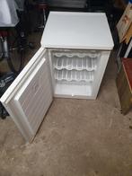 Prima werkende vriezer met laden, Ophalen, Gebruikt, Met aparte vriezer, Minder dan 75 liter