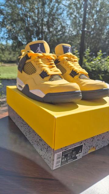 Jordan 4 Lightning Maat 45 beschikbaar voor biedingen