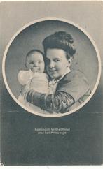 96 Koningin Wilhelmina en haar prinsesje, Ophalen of Verzenden, Kaart, Foto of Prent