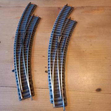 2 x Fleischmann 6142 R. HO beschikbaar voor biedingen