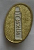 Pin - CASTELLA, Verzamelen, Ophalen, Zo goed als nieuw, Merk, Speldje of Pin