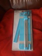 Te koop een kaart snij machine. Is nog nieuw in de verpakkin, Ophalen of Verzenden, Nieuw, Overige thema's, Pons of Mal