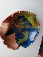 Spaanse schaal. keramiek , gesigneerd, Antiek en Kunst, Antiek | Keramiek en Aardewerk, Ophalen of Verzenden