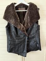 Marc Cain Mouwloos Jasje - Nieuwstaat, Kleding | Dames, Bodywarmers, Ophalen of Verzenden, Zo goed als nieuw, Maat 38/40 (M), Bruin