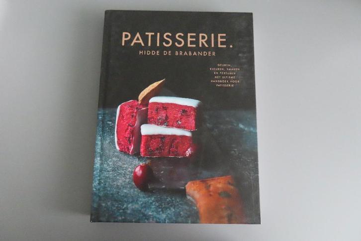 Patisserie - Hidde de Brabander, Boeken, Kookboeken, Zo goed als nieuw, Taart, Gebak en Desserts, Ophalen of Verzenden