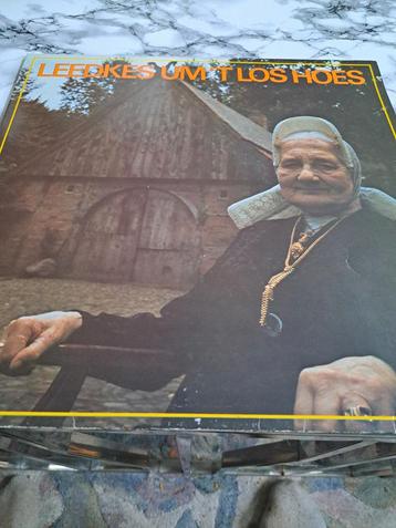 Leedkes Um 't Los Hoes - LP beschikbaar voor biedingen