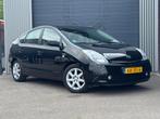Toyota Prius 1.5 VVT-i Tech Edition Ecc|Cruise|Camera, 65 €/maand, Gebruikt, 4 cilinders, Origineel Nederlands