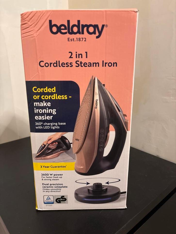 Beldray 2 in 1 Draadloze Stoomstrijkijzer-Nieuw, nooit geope, Witgoed en Apparatuur, Strijkijzers en Strijkplanken, Nieuw, Draadloos strijkijzer