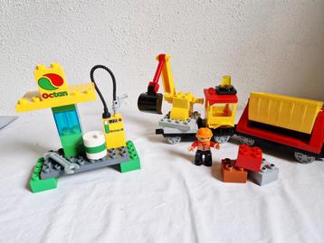 Duplo reparatietrein set 5607 compleet + extra tankstation beschikbaar voor biedingen